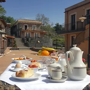 Casa di campagna Antico Borgo Petralia, Zafferana Etnea